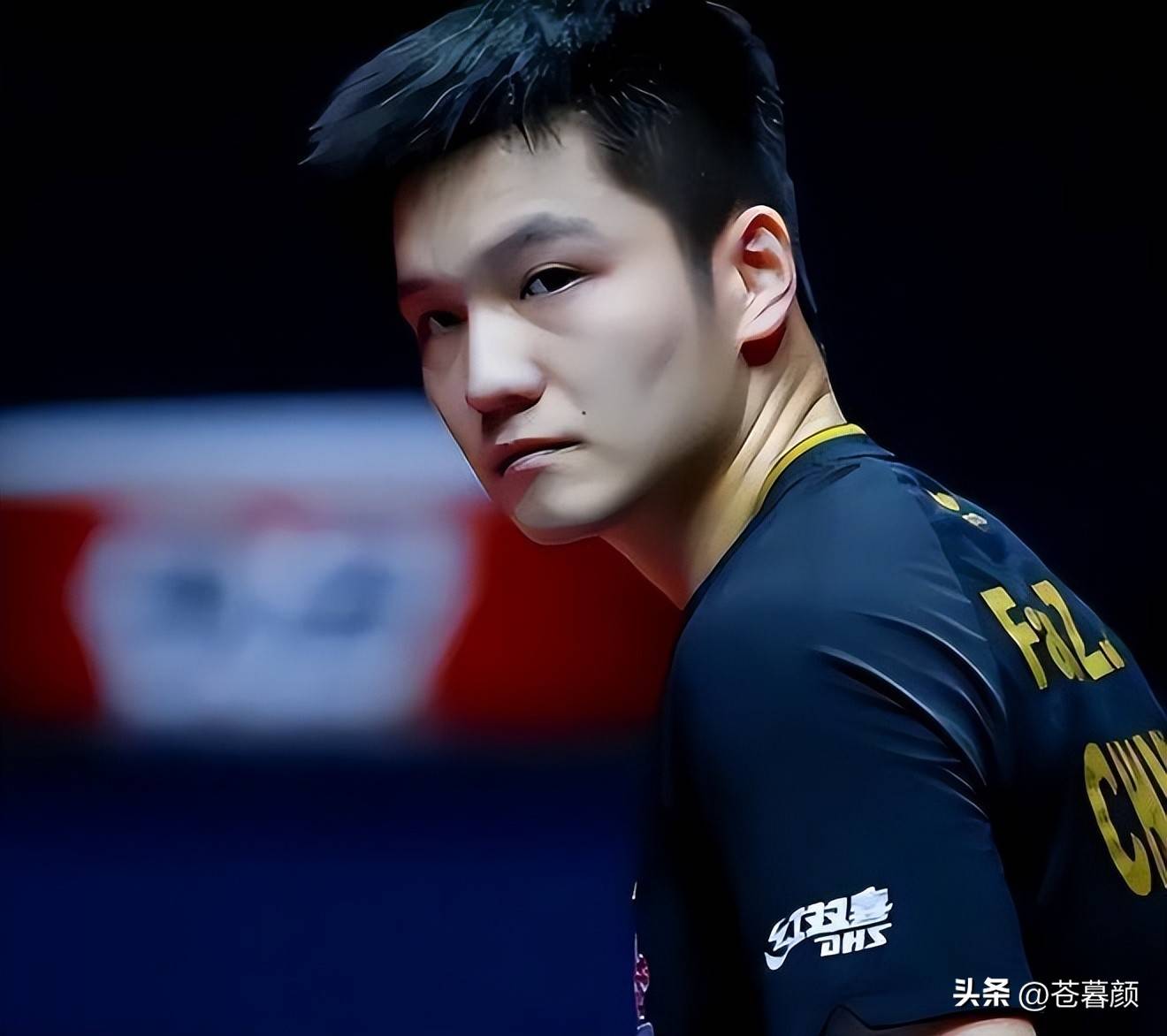 关于转会期洛杉矶湖人调整名单以备德国杯菲尼克斯太阳赛后绝杀压哨，现场解说直呼：圣安东尼奥马刺豪取连胜的信息雷竞技